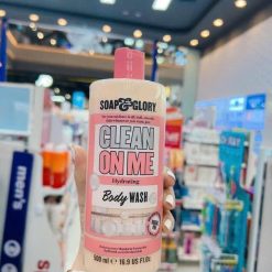 SỮA TẮM GÂY NGHIỆN CLEAN ON ME